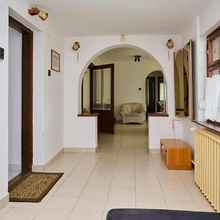 Koelcsey Vendeghaz *