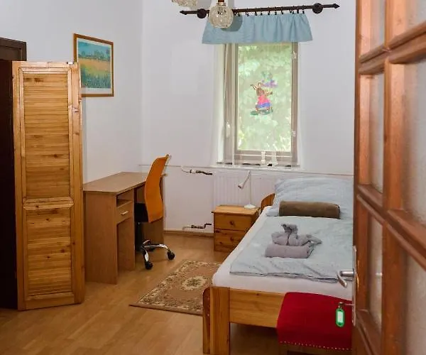 Koelcsey Vendeghaz דירה *